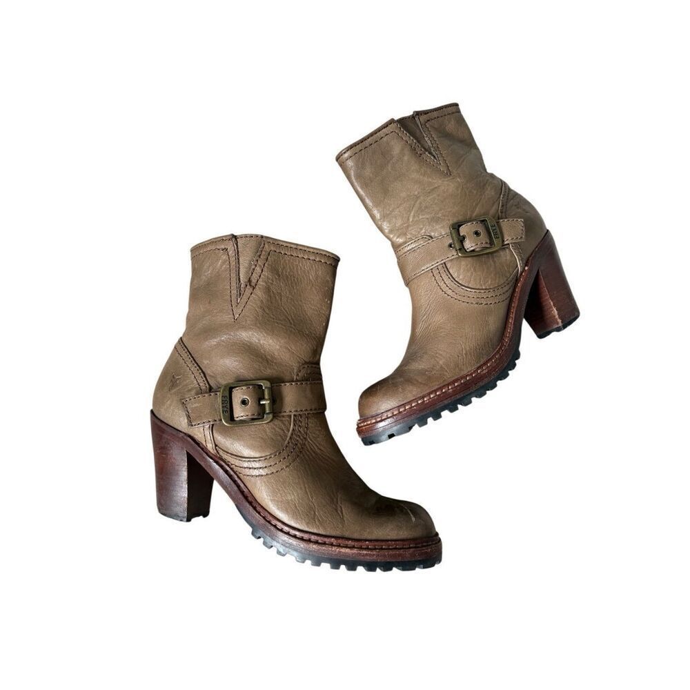 FRYE Lucy Engineer‎ Boots Booties Taupe Brown Leather Size 7 Heel
